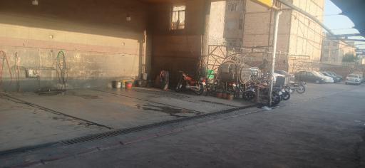 عکس پارکینگ و کارواش خلیج فارس