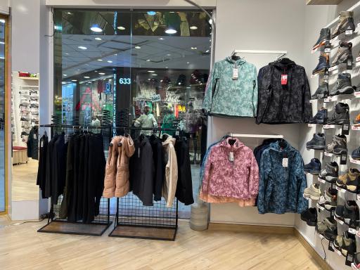 عکس فروشگاه هامتو کاسپین