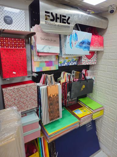 عکس لوازم تحریر و هنری ایده