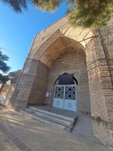 عکس درب ورودی شهیدجواد صبا (ورودی ابن‌یمین)