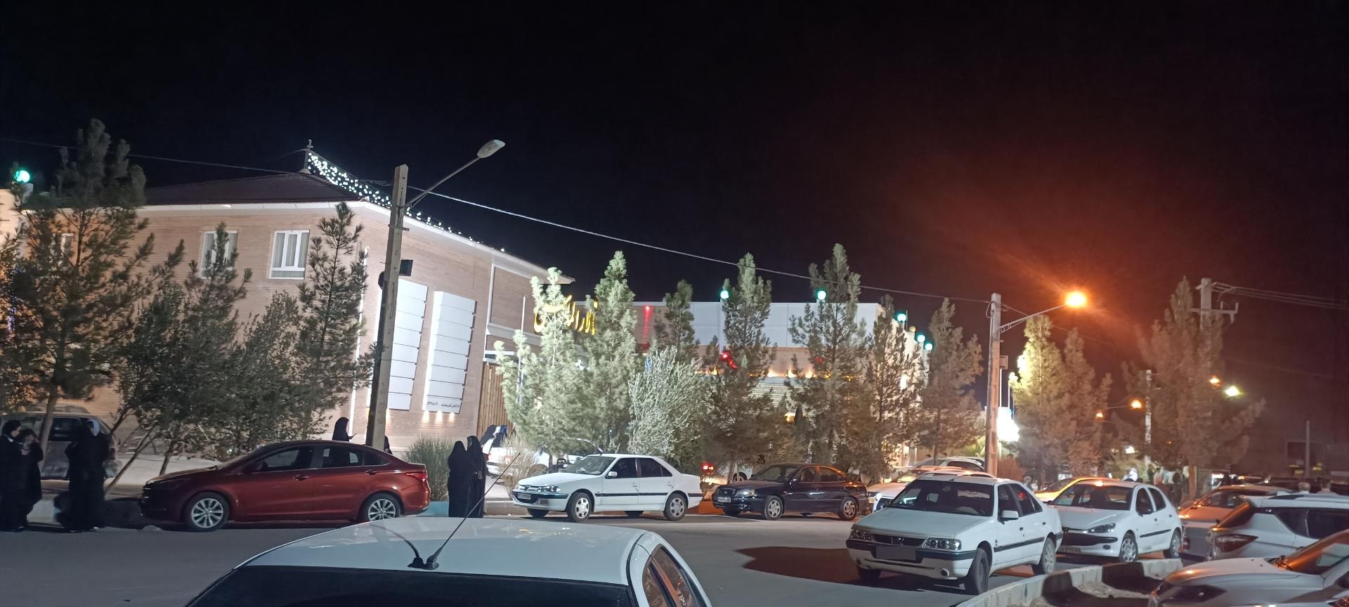 عکس تالار الماس میبد