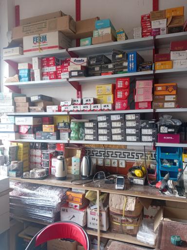 عکس آلومینیوم شیشه بری و یراق آلات سجاد
