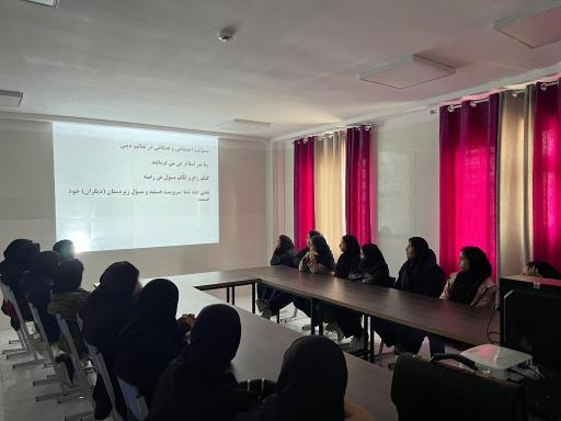 هنرستان دخترانه هانیه