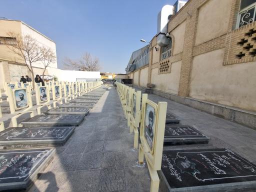 عکس گلزار شهدای رهنان اصفهان