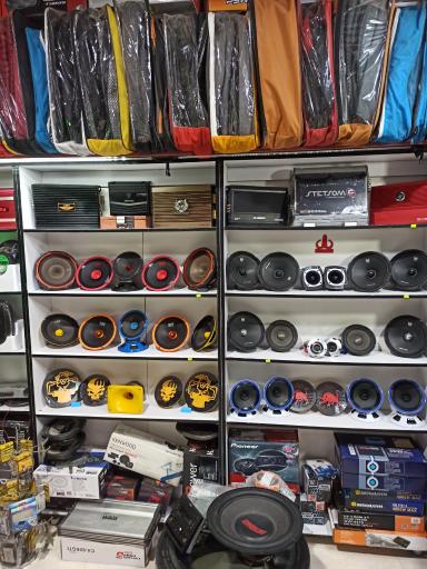 عکس لوکس خودرو علی