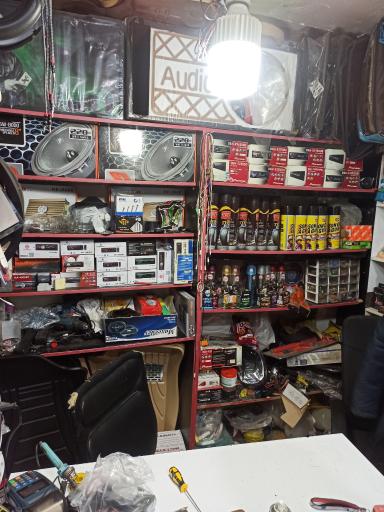 عکس لوکس خودرو علی