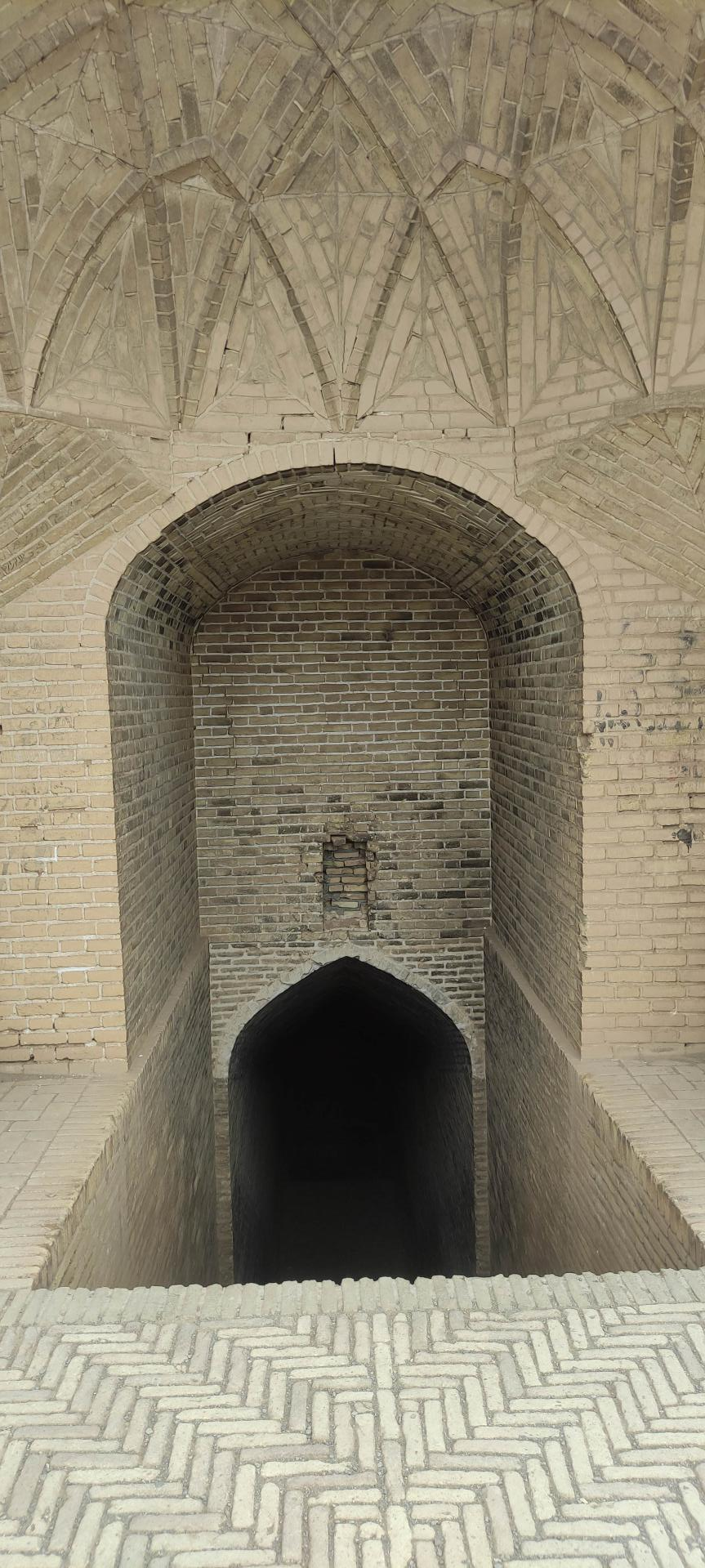 عکس آب انبار قدیمی