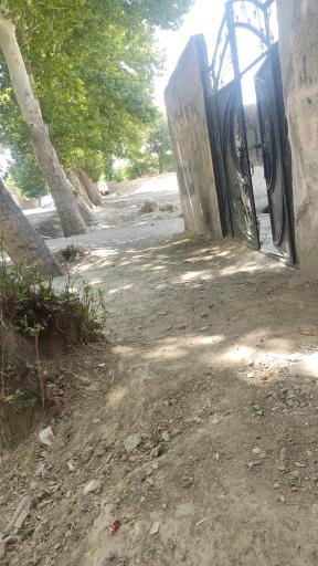 عکس مرکز خرید انواع ضایعات آهن آلات و مواد پلاستیکی فاتح 