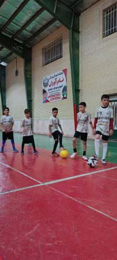 عکس باشگاه ورزشی نام آوران 