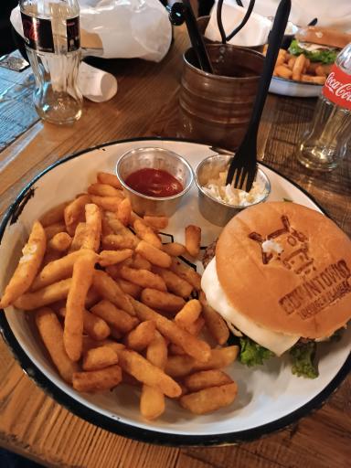 عکس فست فود داون تاون