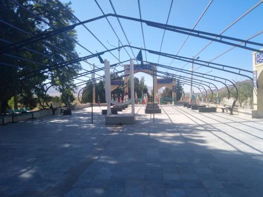 عکس گلزار شهدا کوهبنان 