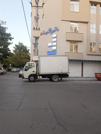 عکس ساختمان پزشکان عدالت/ طبقه همکف داروخانه دکترمحمدپور