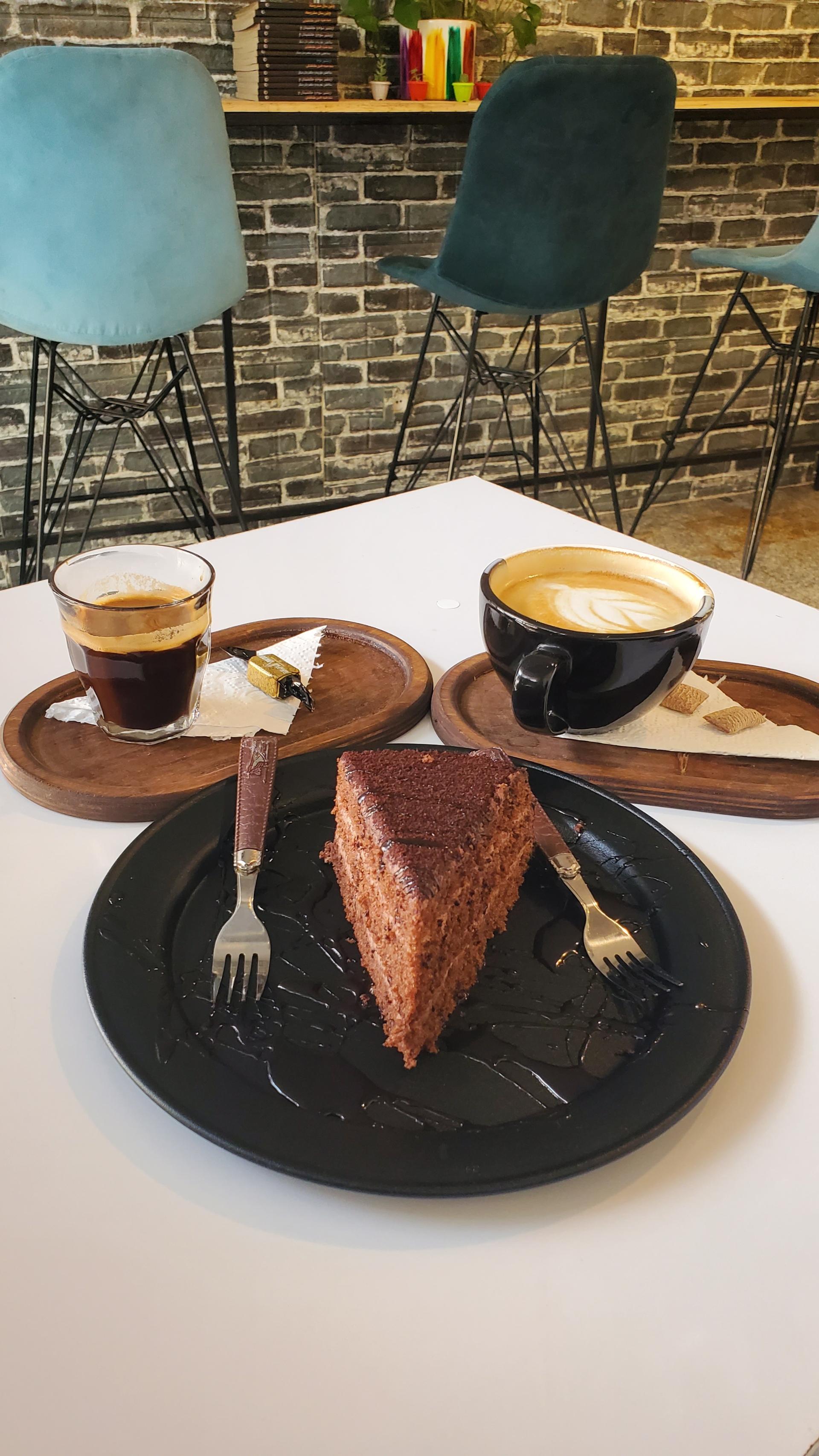 عکس کافه الی