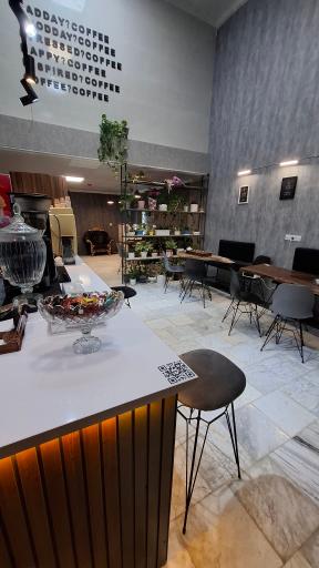 عکس کافه کاژه 