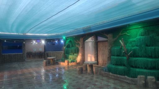 عکس رستوران فانوس کویر