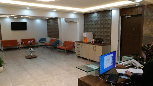 عکس مطب دکتر فرشید آچاک متخصص گوش حلق بینی