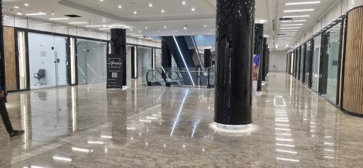 عکس پاساژ لاله زار