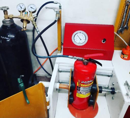 عکس فروشگاه آتش نشانی آذر گریز