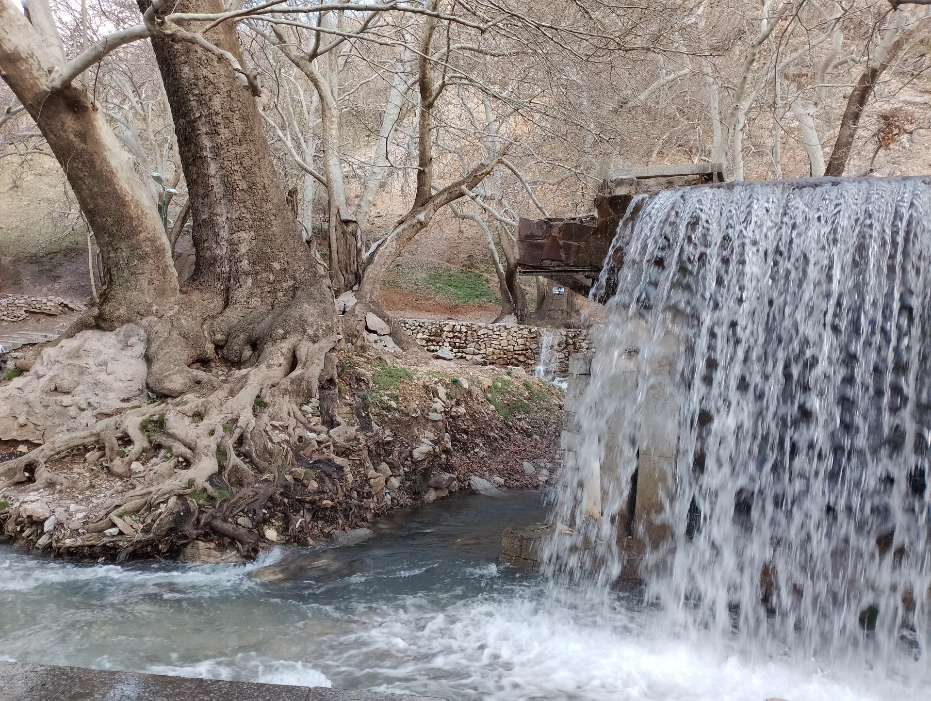 عکس آبشار سراب گیان