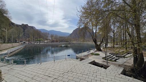 عکس چشمه برم مال خلیفه