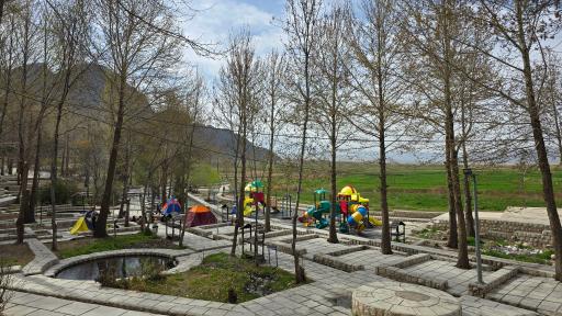 عکس چشمه برم مال خلیفه