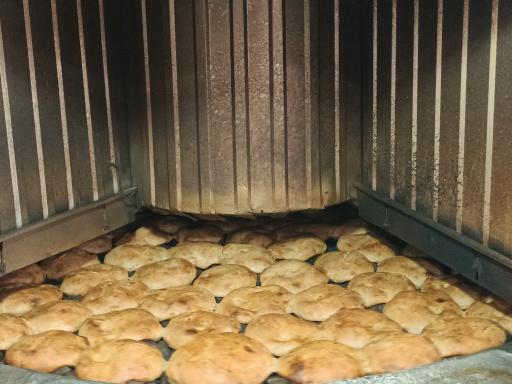 عکس نان مصطفی 