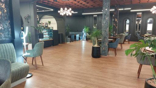 عکس کافه دومانی لانژ