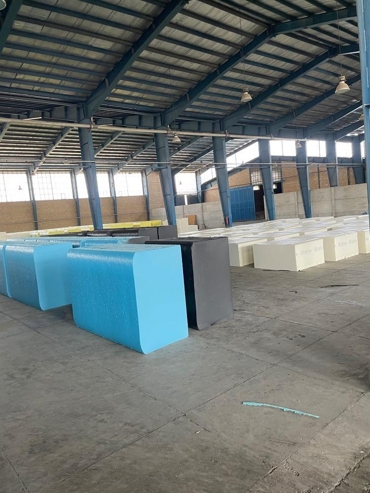 عکس فروشگاه اسفنج