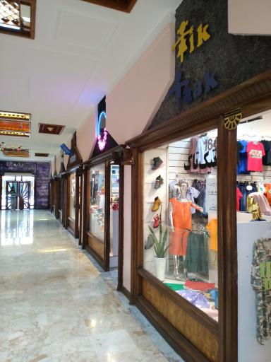 عکس مرکز خرید مروارید