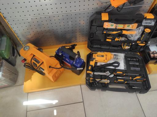 عکس ابزار پایتخت