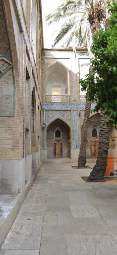عکس مدرسه خان