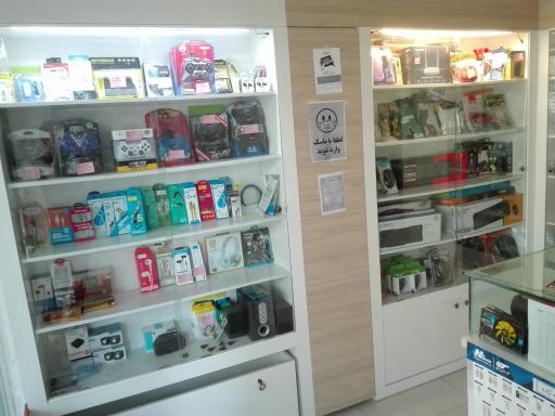 عکس کامپیوتر سلیقه زاده