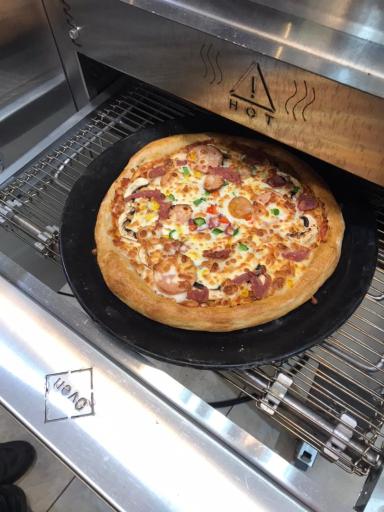 عکس پیتزا ام وی