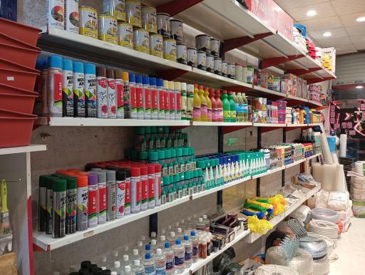 رنگ و ابزار ملائکه