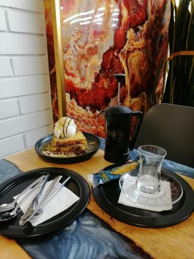 عکس کافه کنافه و شیرینی لبنانی روشه (غرب)