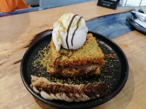 عکس کافه کنافه و شیرینی لبنانی روشه (غرب)