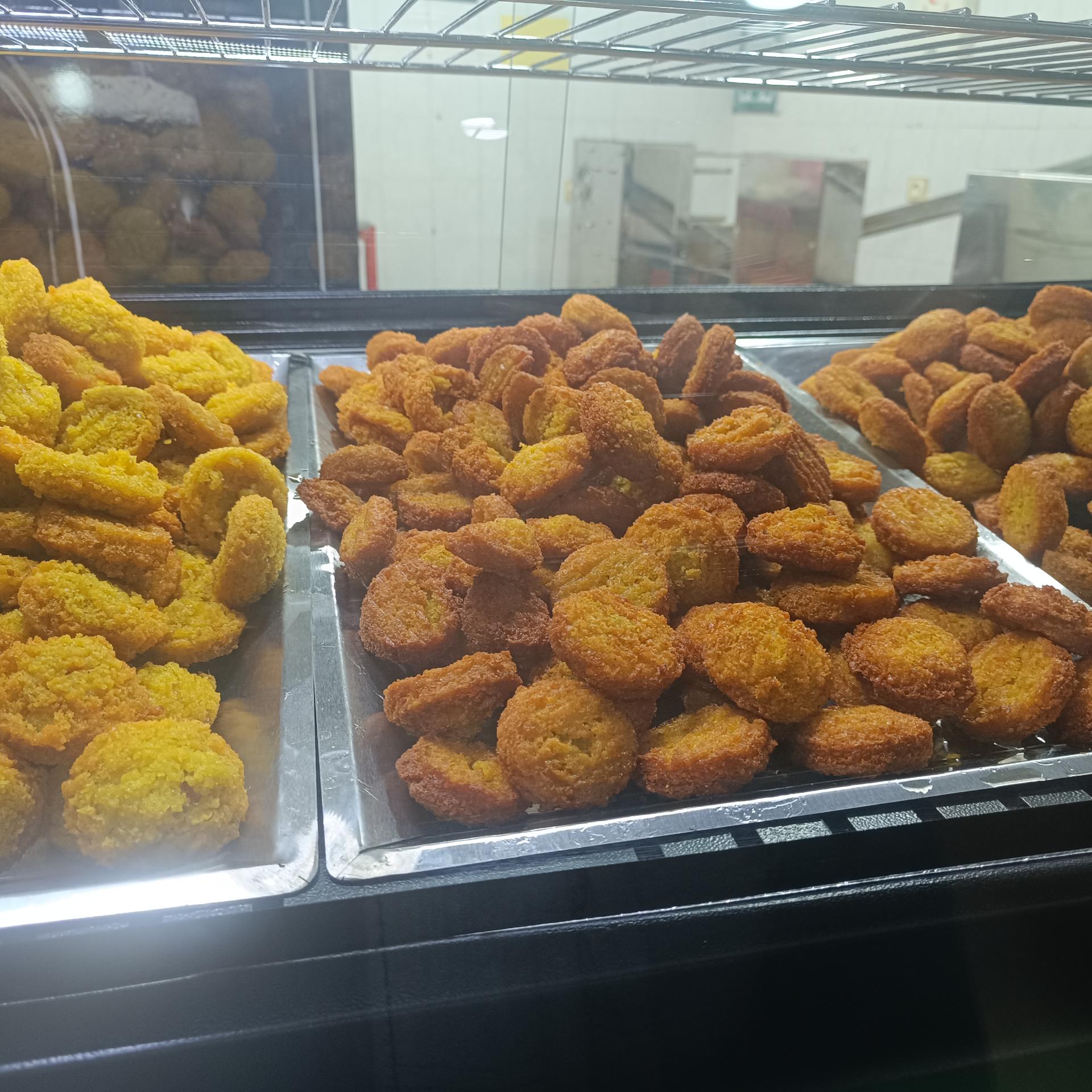 عکس فلافل کیلویی دلفولند