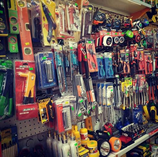 رنگ و ابزار ملائکه