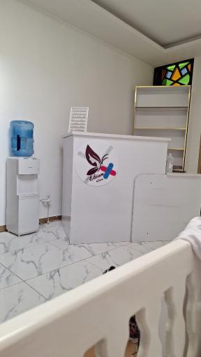 عکس ساختمان پزشکان التیام