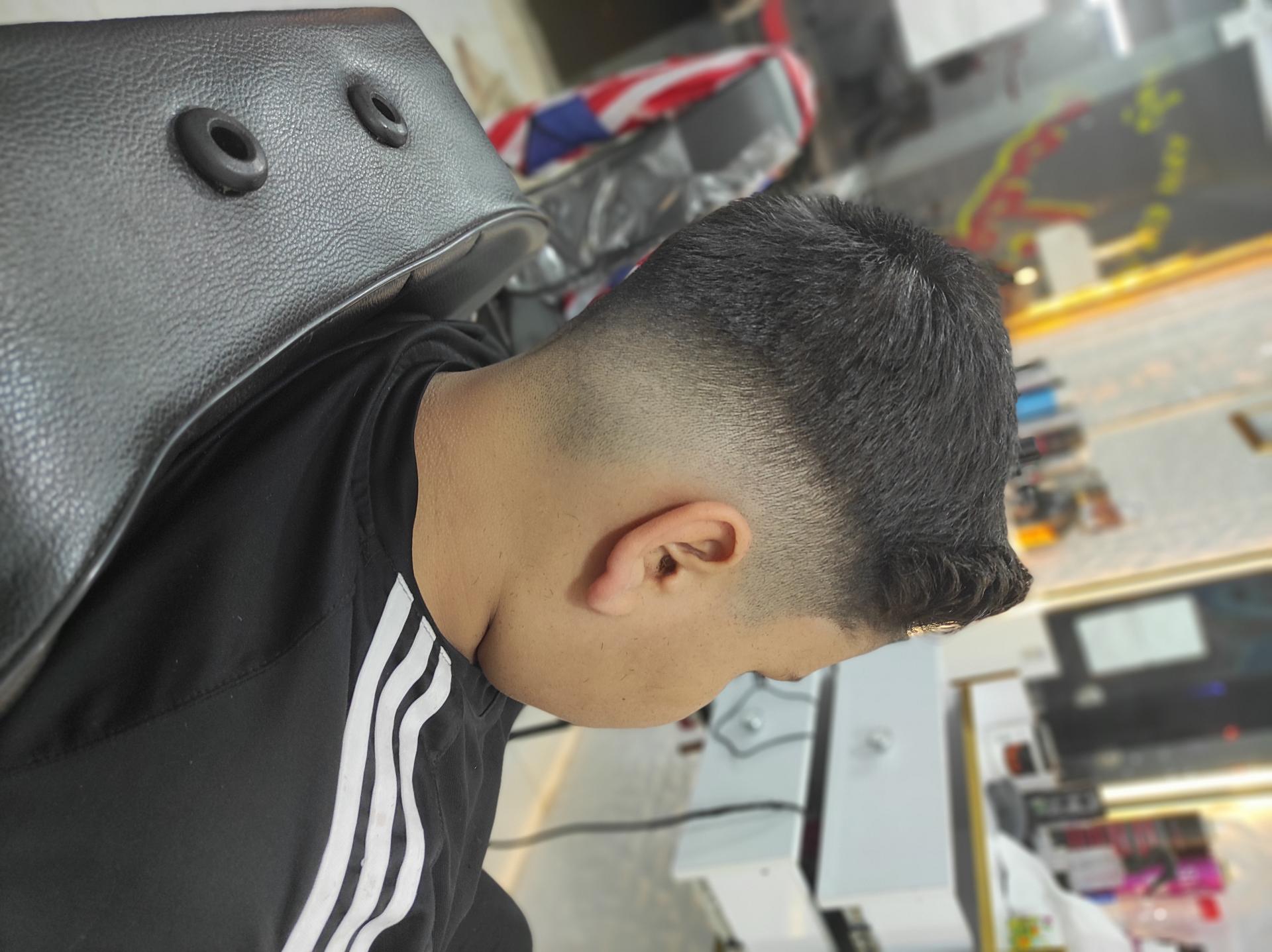 عکس پیرایش مصطفی 