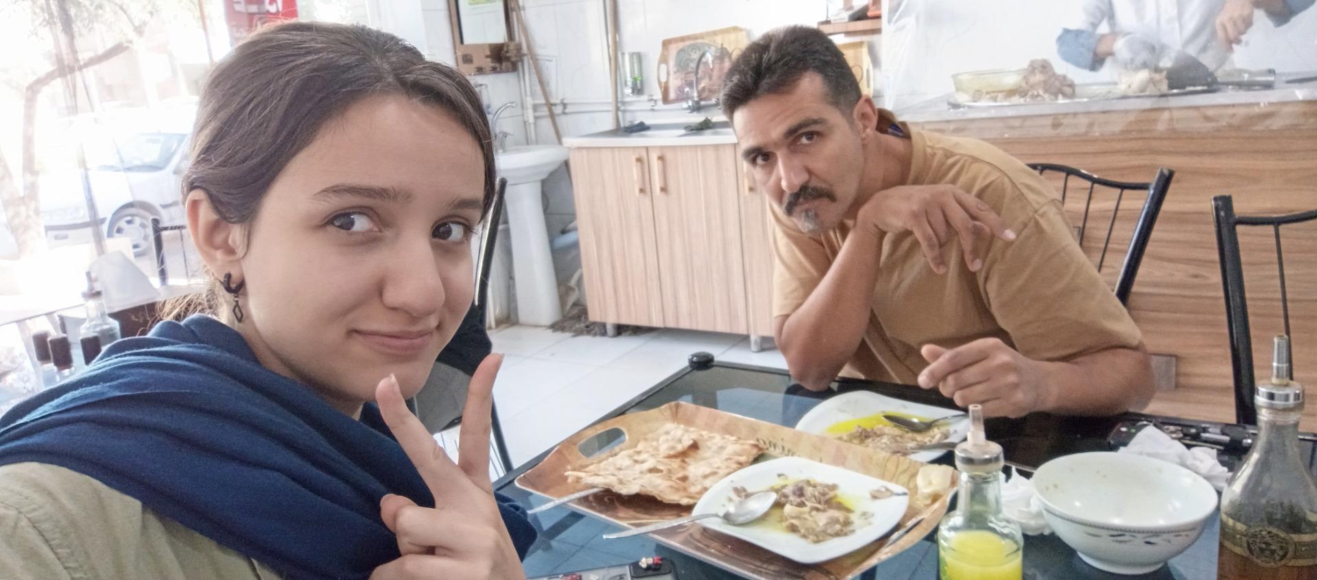 عکس کله پزی صداقت