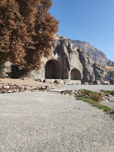 عکس مجموعه تاریخی تفریحی طاق بستان