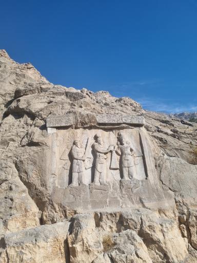 عکس مجموعه تاریخی تفریحی طاق بستان