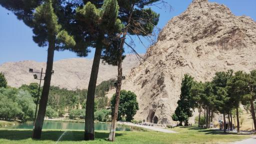 عکس مجموعه تاریخی تفریحی طاق بستان