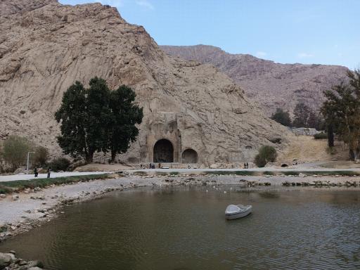 عکس مجموعه تاریخی تفریحی طاق بستان