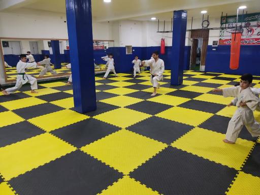 عکس باشگاه ورزشی فاتحین