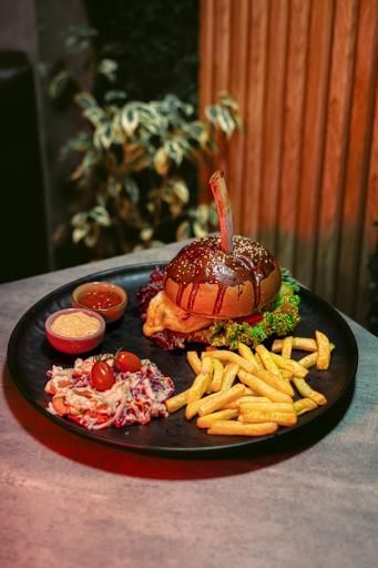 عکس برگر شاپ تخصصی راتین