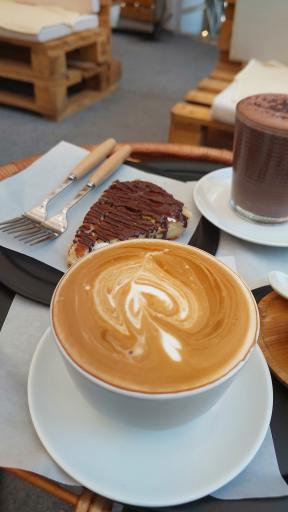 عکس کافه طلا