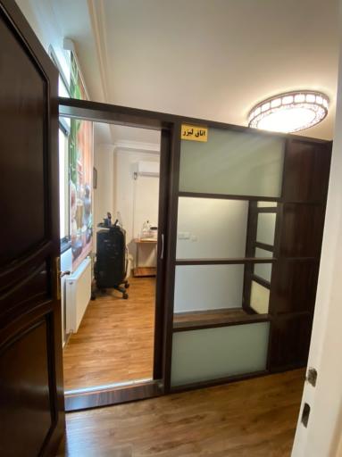 عکس کلینیک پوست مو و لیزر نیلا