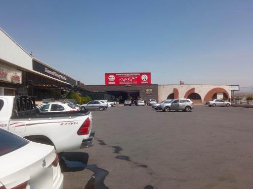 عکس رستوران زنجیره ای مصطفی کلبادی نژاد